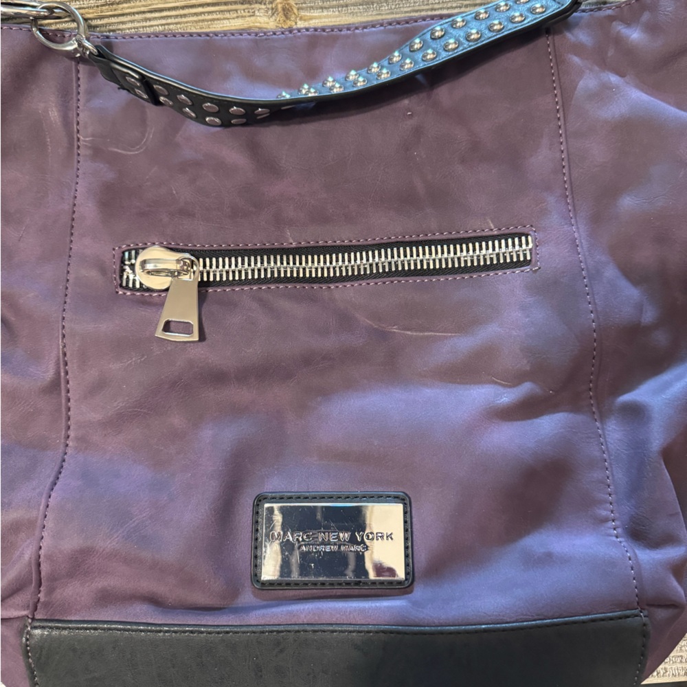 BRAND NEW w/out tags Marc New York purse! Large & extra roomy -hobo style!